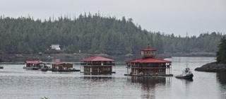 los uros, el pueblo flotante del titicaca